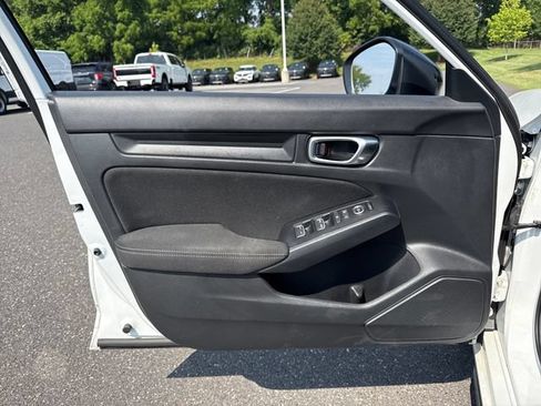 Used 2023 Honda Civic Sport image 22
