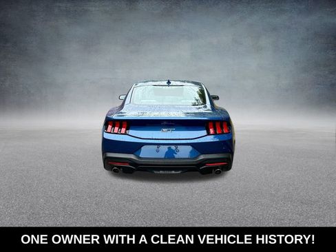 Used 2024 Ford Mustang GT Premium image 9