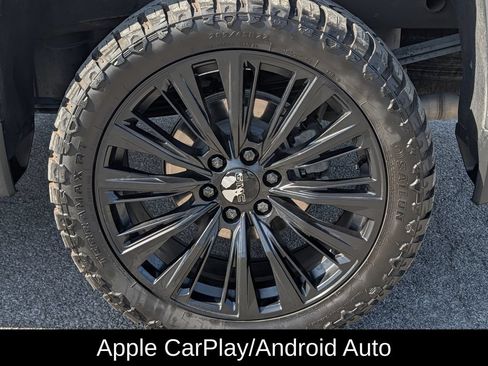 Used 2024 GMC Sierra 1500 Denali AWD/4WD image 12