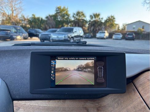 Used 2015 BMW i3 w/ Range Extender image 25