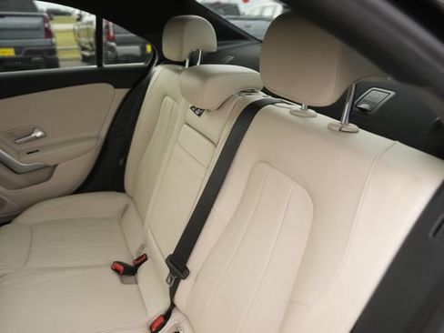 Used 2019 Mercedes-Benz A 220 image 13