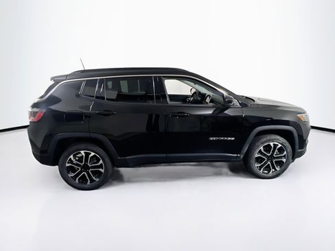 Used 2022 Jeep Compass Limited AWD/4WD image 4