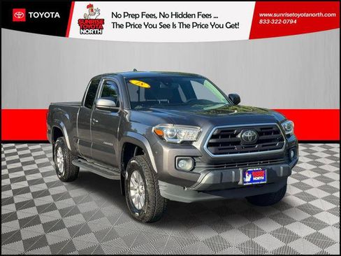 Certified 2018 Toyota Tacoma TRD Sport image 1