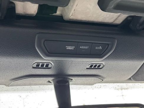 Used 2022 Jeep Gladiator Sport AWD/4WD image 37
