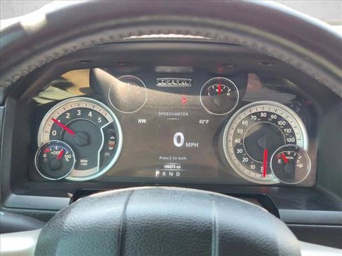 Used 2015 RAM 1500 Laramie AWD/4WD image 10