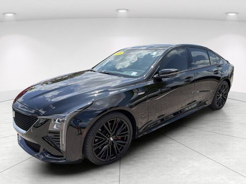 Used 2025 Cadillac CT5 V w/ LPO, ONYX Package RWD image 8
