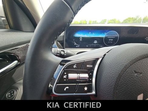 Used 2024 Kia Seltos S AWD/4WD image 17