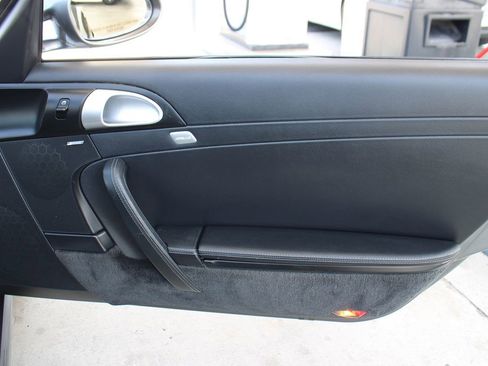 Used 2008 Porsche 911 Carrera 4 AWD/4WD image 37