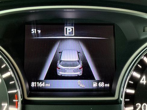 Used 2017 Nissan Pathfinder SV w/ SV Tech Package image 21