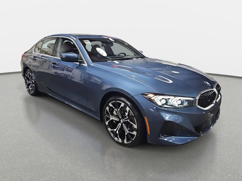 New 2026 BMW 330i 330i w/ Premium Package image 3