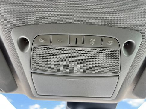 Used 2021 Nissan Rogue Sport SV FWD image 7