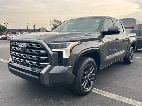 Used 2026 Toyota Tundra Platinum AWD/4WD image 8