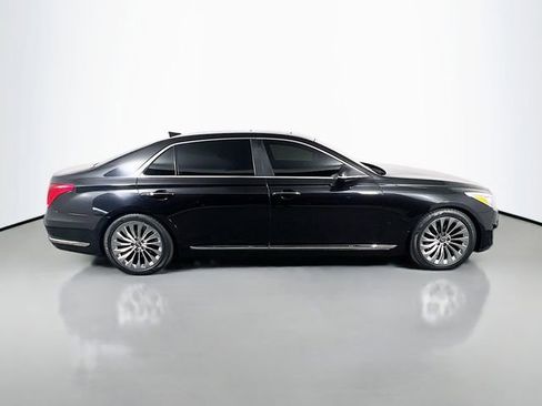 Used 2018 Genesis G90 5.0 Ultimate image 8