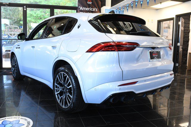 Used 2023 Maserati Grecale Modena AWD/4WD image 13