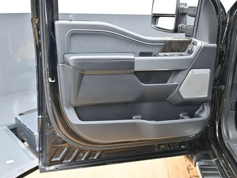 Used 2023 Ford F150 Lariat w/ Equipment Group 502A High AWD/4WD image 32