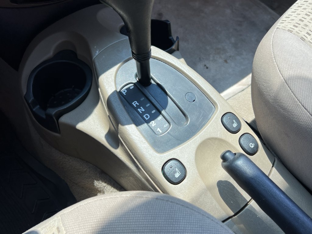 Used 2006 Ford Focus ZXW Wagon FWD image 25