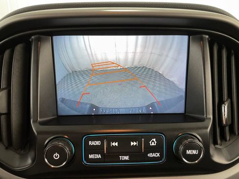 Used 2016 Chevrolet Colorado Z71 AWD/4WD image 24