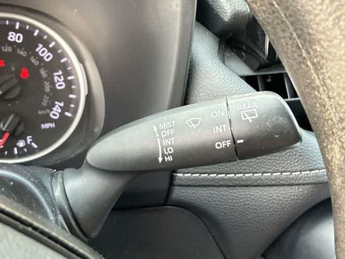 Used 2021 Toyota RAV4 LE FWD image 25