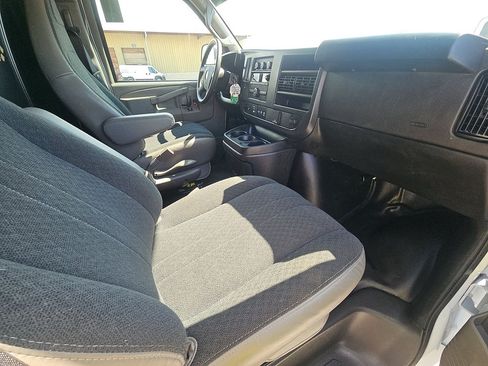 Certified 2025 Chevrolet Express 2500 w/ Driver Convenience Package RWD image 8
