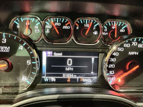 Used 2018 Chevrolet Silverado 1500 LT w/ All Star Edition image 12