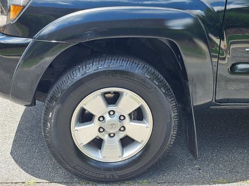 Used 2009 Toyota Tacoma PreRunner RWD image 16