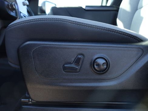 Used 2024 RAM 1500 Big Horn image 24