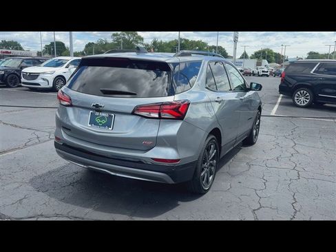 Used 2024 Chevrolet Equinox RS w/ LPO, Floor Liner Package FWD image 8