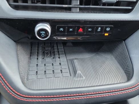 Used 2025 Ford Explorer ST AWD/4WD image 26