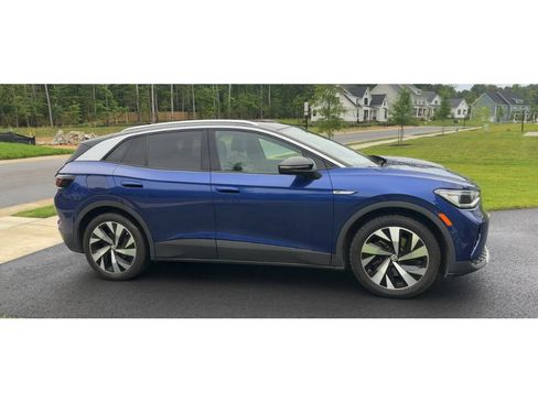 Used 2021 Volkswagen ID.4 1st Edition RWD image 3