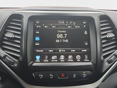 Used 2018 Jeep Cherokee Trailhawk w/ Quick Order Package 27L AWD/4WD image 23