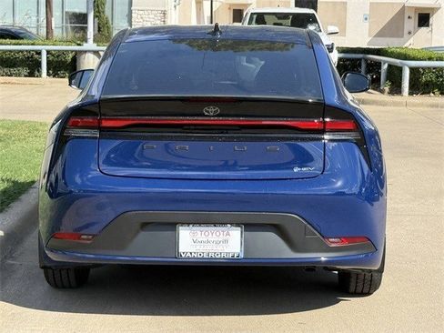 New 2026 Toyota Prius LE image 5