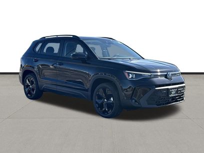 New 2026 Volkswagen Taos SE