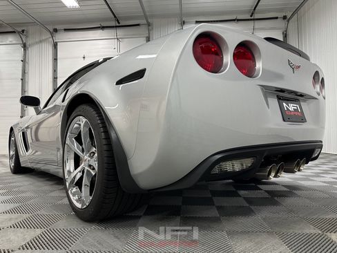 Used 2012 Chevrolet Corvette Grand Sport w/ 3LT Preferred Equipment Group RWD image 21