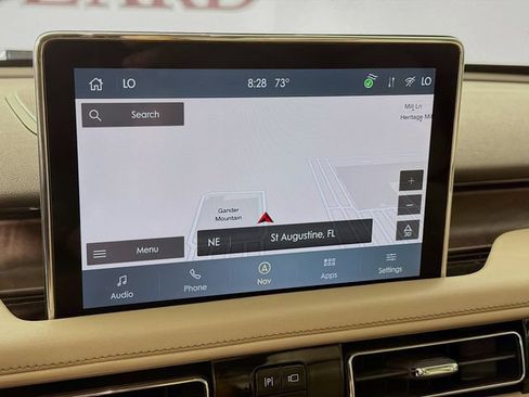 Used 2022 Lincoln Aviator Reserve w/ Equipment Group 201A RWD image 16