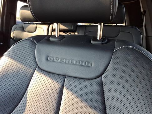 Certified 2023 Jeep Grand Cherokee Overland w/ Advanced Protech Group III AWD/4WD image 14