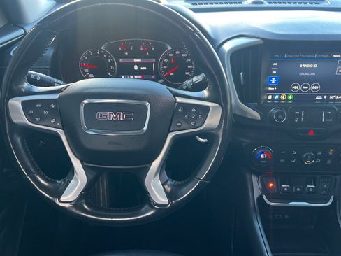 Used 2021 GMC Terrain SLT image 11