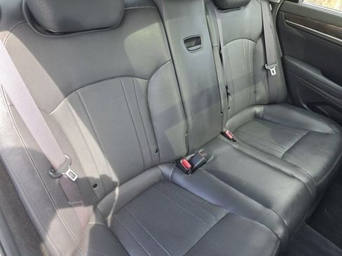 Used 2018 Genesis G80 3.8 w/ Option Group 02 image 6