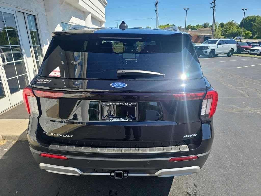 New 2026 Ford Explorer Platinum w/ LUX Leather Package AWD/4WD image 5