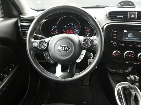 Used 2016 Kia Soul + w/ Designer's Package FWD image 29