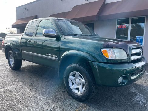 Used 2004 Toyota Tundra SR5 image 3