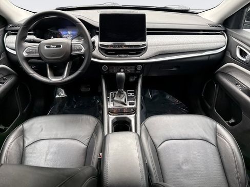 Used 2022 Jeep Compass Latitude image 14