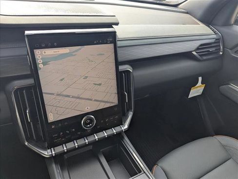 New 2026 GMC Acadia AT4 image 15