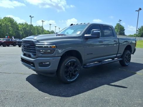New 2026 RAM 2500 Laramie w/ Night Edition AWD/4WD image 3