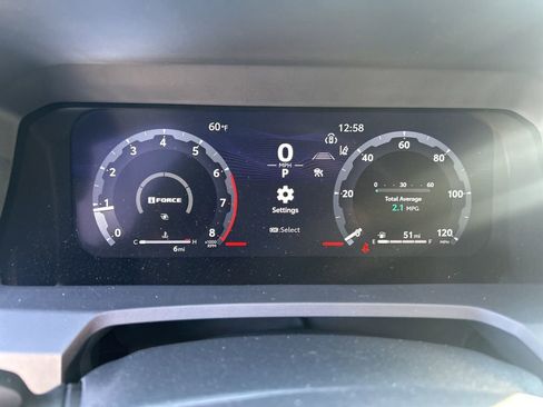 New 2025 Toyota Tacoma TRD Sport image 7