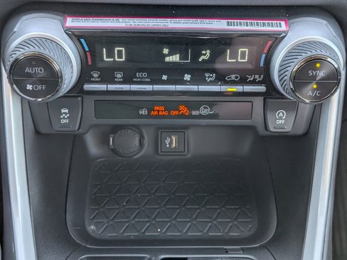 Used 2024 Toyota RAV4 XLE Premium image 21