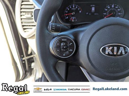 Used 2020 Kia Soul LX image 23