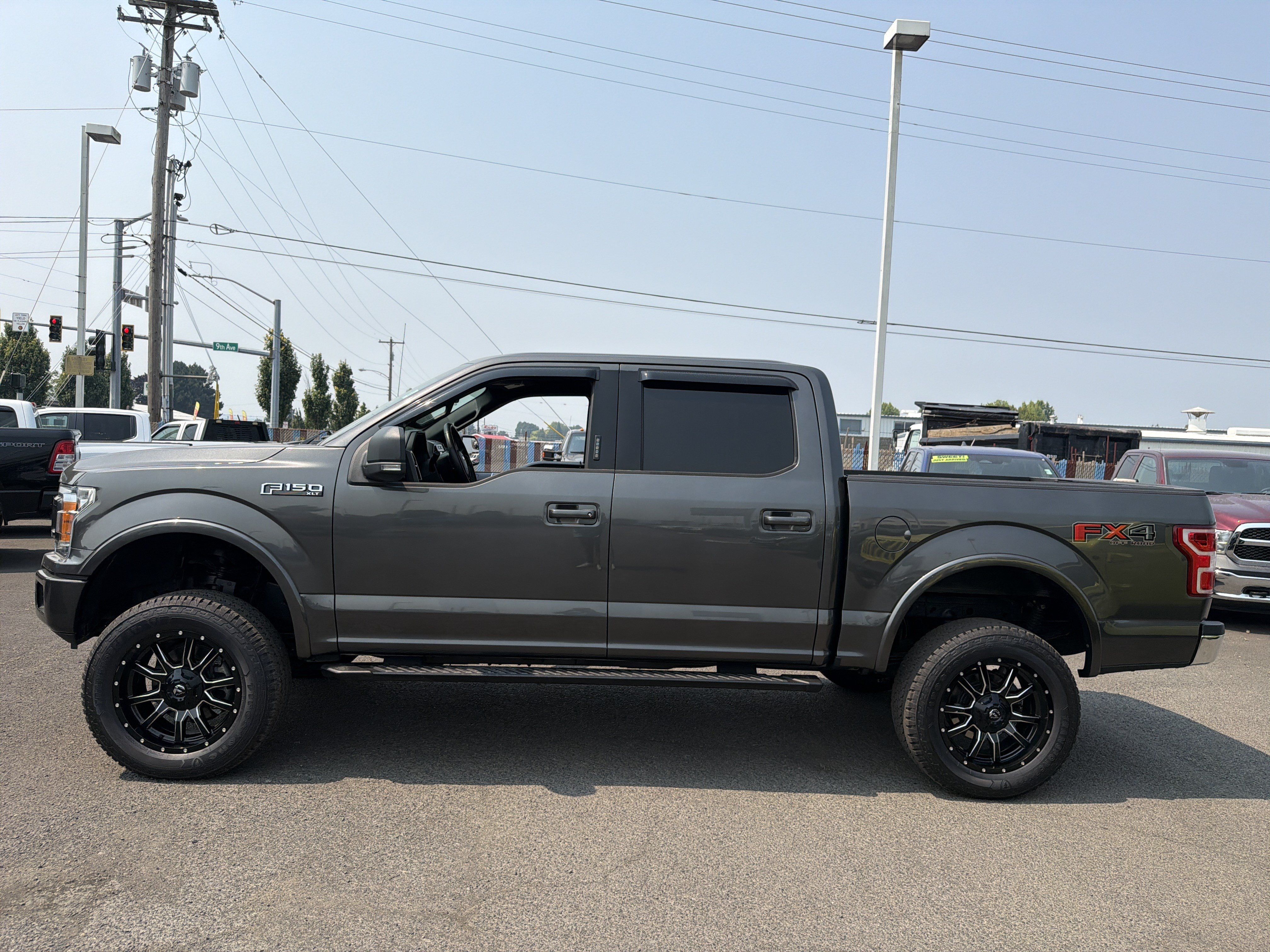 Used 2019 Ford F150 XLT w/ Equipment Group 302A Luxury AWD/4WD image 2