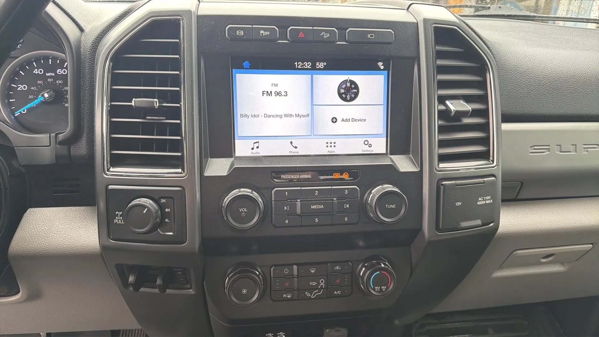 Used 2019 Ford F350 XLT w/ XLT Premium Package AWD/4WD image 24