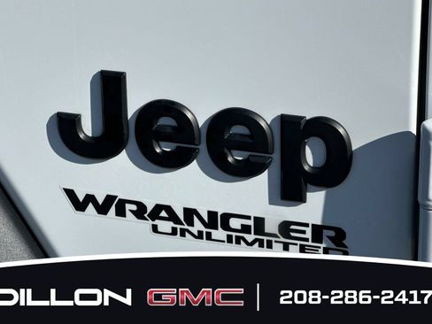 Used 2022 Jeep Wrangler Unlimited Sport AWD/4WD image 26