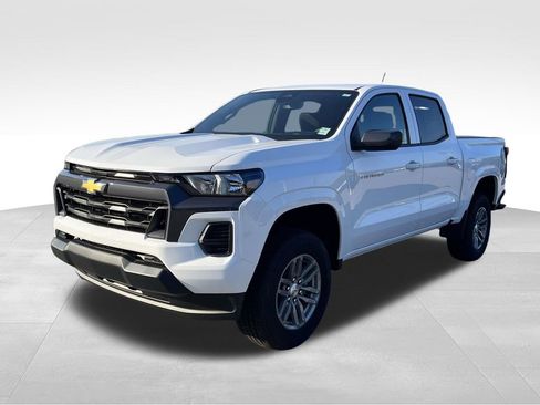 New 2026 Chevrolet Colorado LT image 7